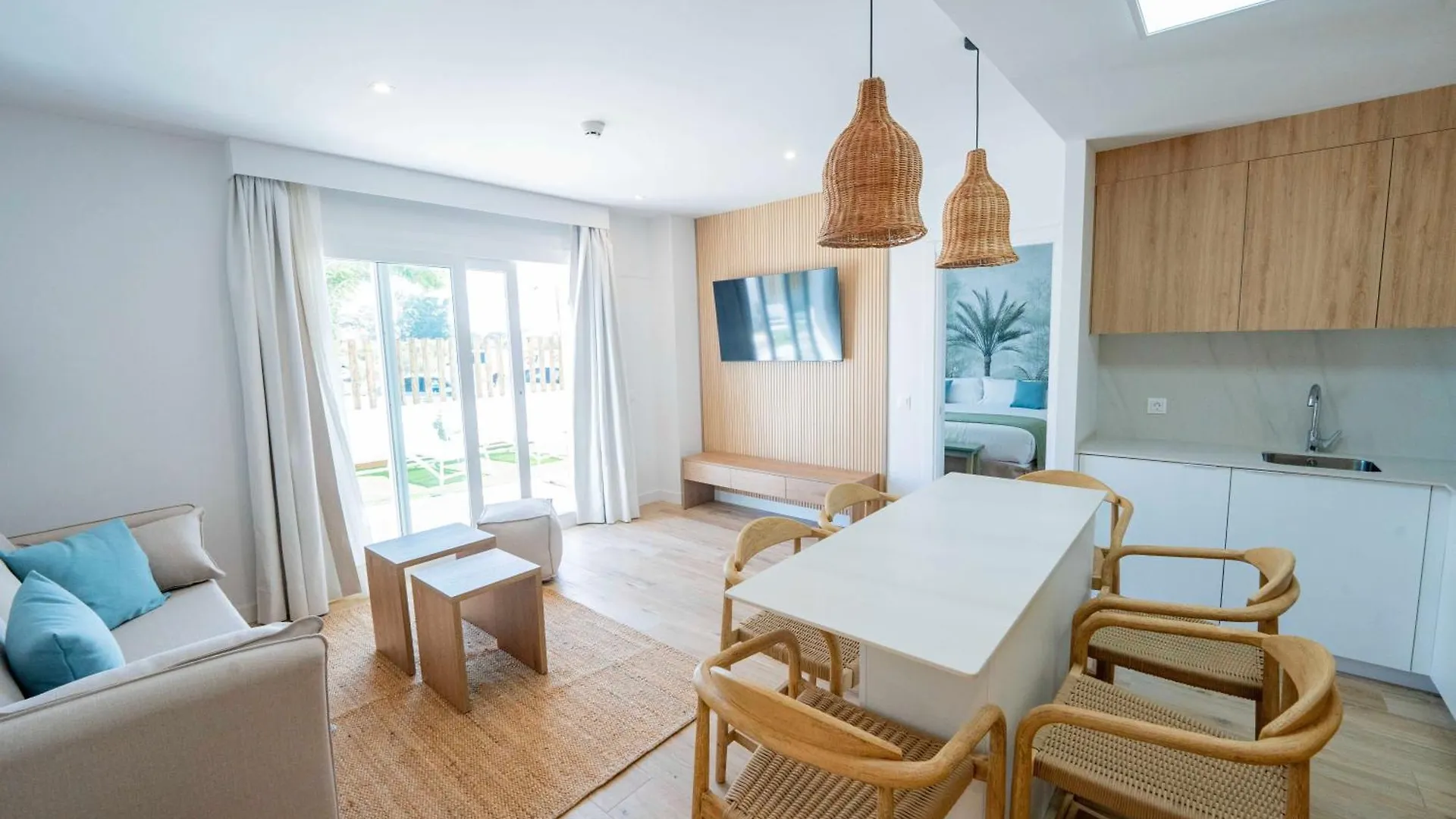 Apartment Punta Candor Suites Rota